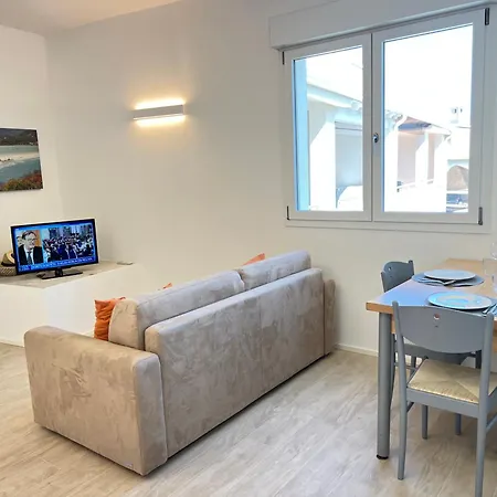 Holiday home Self Check-in Apartment: Shuttle Stop & Scooter Villasimius