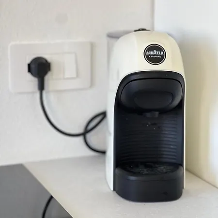 Self Check-in Apartment: Shuttle Stop & Scooter